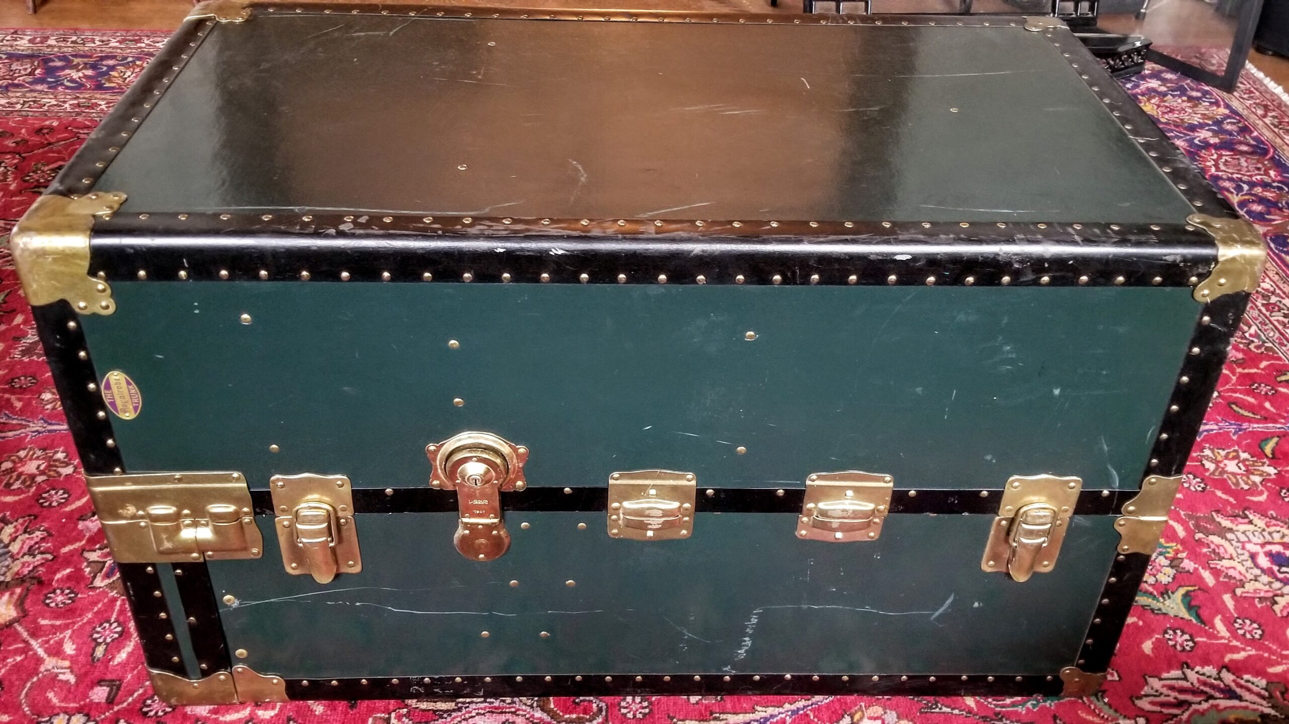 Vintage 'Royal Robe' Steamer Trunk in Excellent Condition. Local Pickup  Only – No Shipping. – Wycliffe Stuff